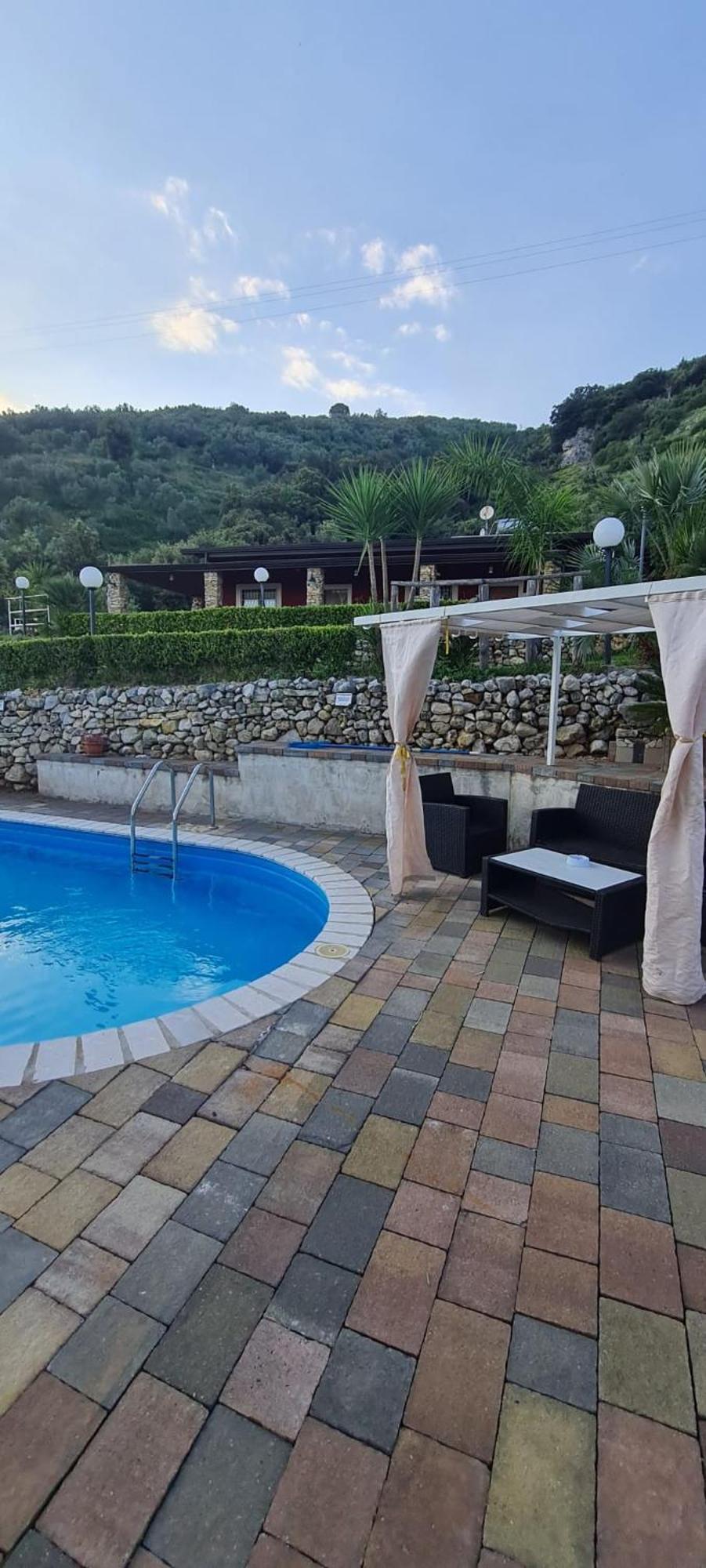 B&B Tenuta San Felice Campagna Extérieur photo